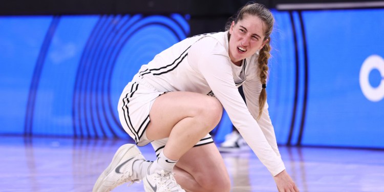 Kate Martin Suffers Setback After Valkyries’ 16th Win Kate Martin Suffers Setback After Valkyries’ 16th Win