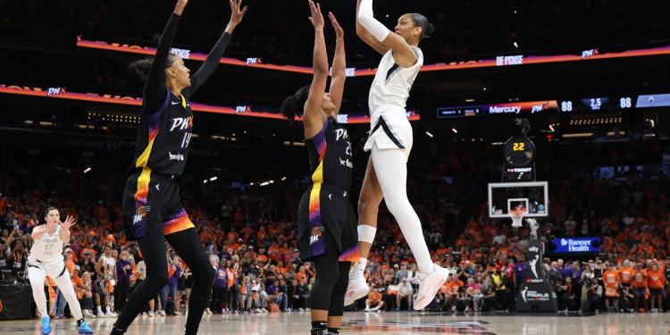 Is the WNBA Democratic? Or the MLB Republican? New survey reveals political affiliations of top league athletes Is the WNBA Democratic? Or the MLB Republican? New survey reveals political affiliations of top league athletes