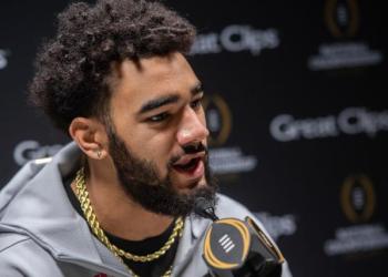 Indiana WR Elijah Sarratt named his dog after Caitlin Clark, and she’s adorable Indiana WR Elijah Sarratt named his dog after Caitlin Clark, and she’s adorable