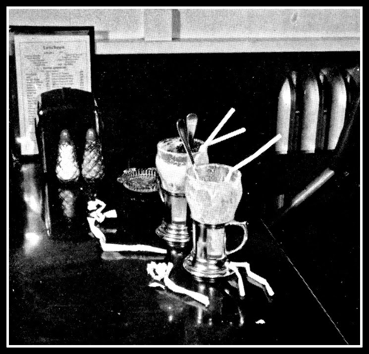 Sayville History splash; 1952 floats… bet they were delicious! Sayville History splash; 1952 floats… bet they were delicious!
