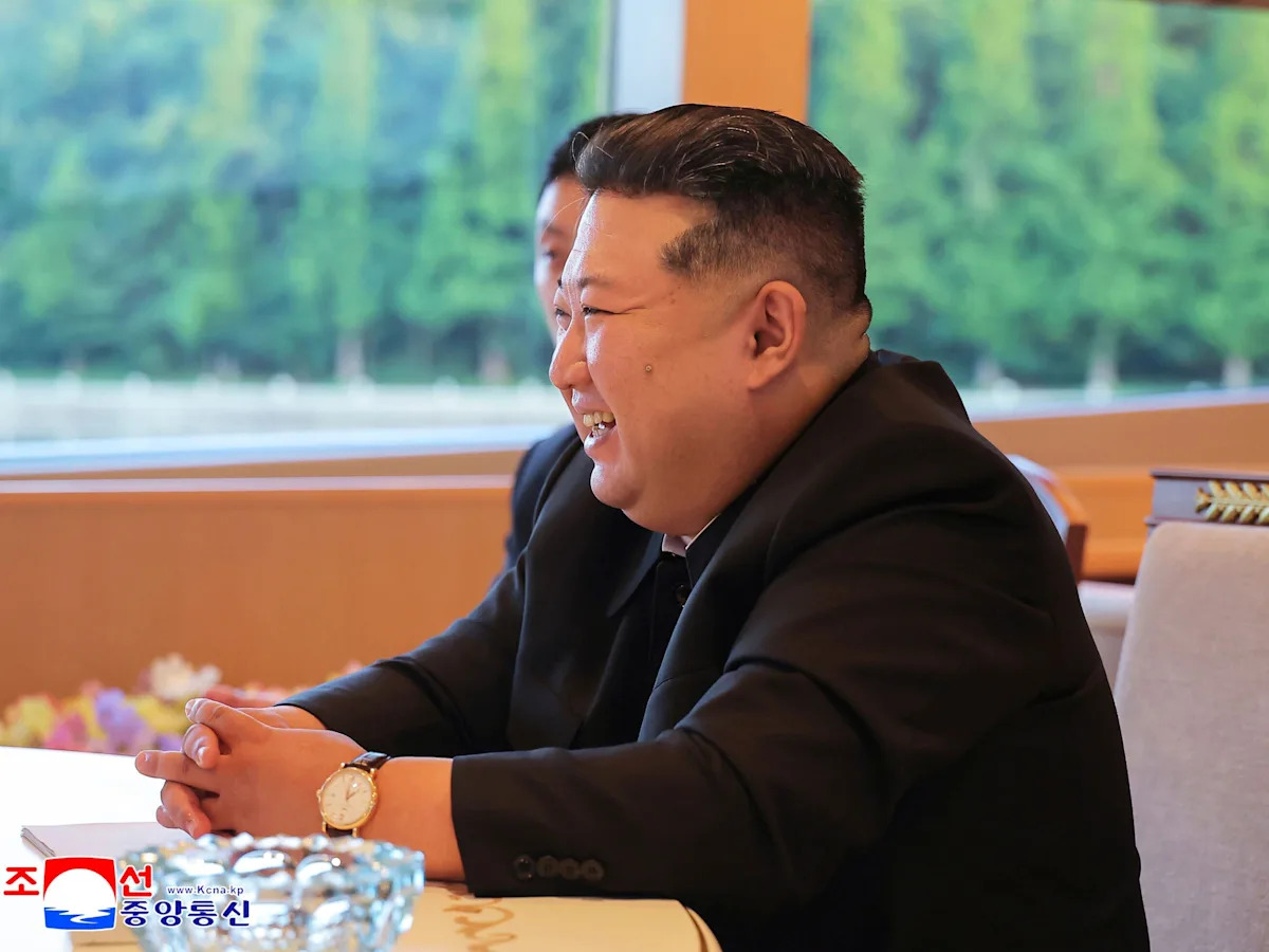 Kim Jong Un says he’ll ‘unconditionally help’ Russia’s conflict amid a report he is sending 30,000 extra troops in opposition to Ukraine Kim Jong Un says he’ll ‘unconditionally help’ Russia’s conflict amid a report he is sending 30,000 extra troops in opposition to Ukraine