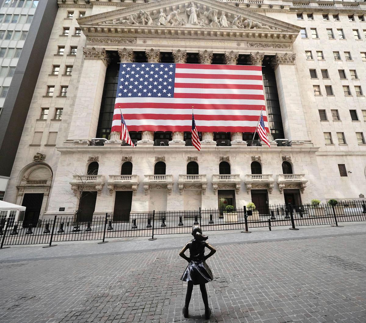 Dow, S&P 500, Nasdaq futures climb with tariffs and jobs information in focus Dow, S&P 500, Nasdaq futures climb with tariffs and jobs information in focus