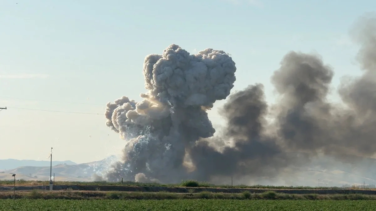 Stockton teen who performed baseball for Enterprise Academy ID’d as sufferer in Yolo County fireworks explosion Stockton teen who performed baseball for Enterprise Academy ID’d as sufferer in Yolo County fireworks explosion