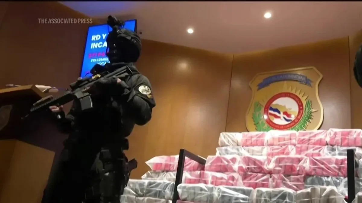 Dominican Republic says it seized cocaine from speedboat destroyed by US navy Dominican Republic says it seized cocaine from speedboat destroyed by US navy