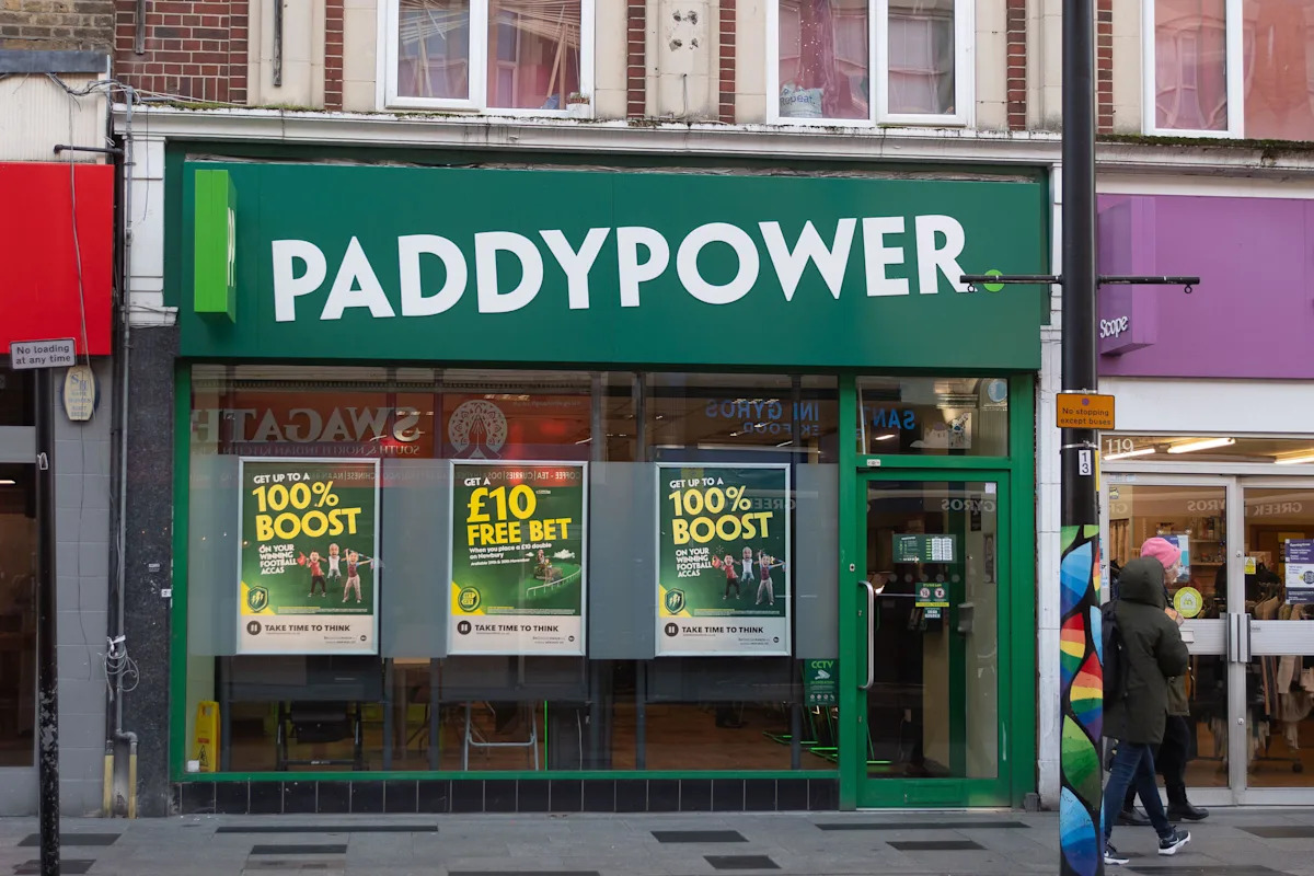 800,000 Paddy Energy and Betfair customers warned of e-mail rip-off menace 800,000 Paddy Energy and Betfair customers warned of e-mail rip-off menace