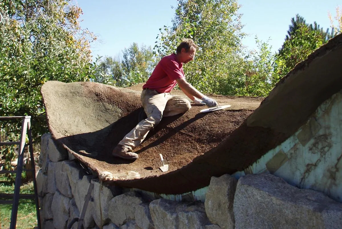 Researcher unintentionally discovers materials that is stronger and cheaper than concrete — and its potential is dizzying Researcher unintentionally discovers materials that is stronger and cheaper than concrete — and its potential is dizzying