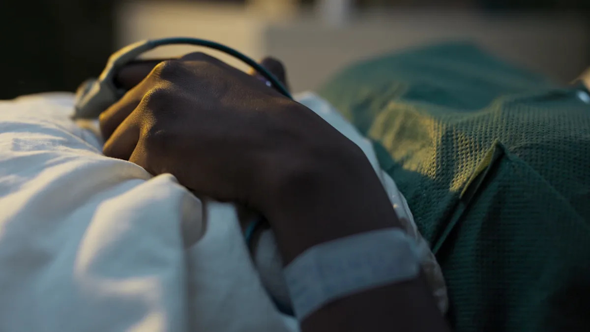 ‘We’re seeing historical past repeating itself’ ‘We’re seeing historical past repeating itself’