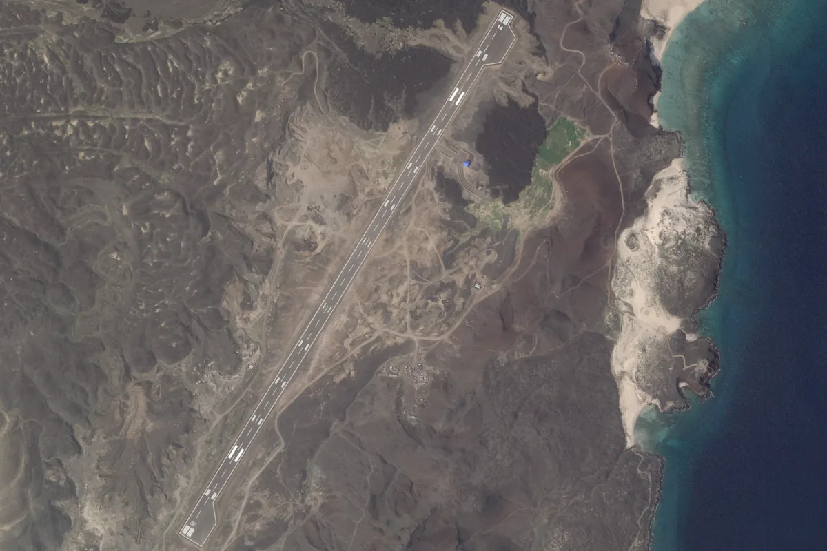 A mysterious airstrip constructed on a Yemeni island comes as Houthi rebels are more and more squeezed A mysterious airstrip constructed on a Yemeni island comes as Houthi rebels are more and more squeezed