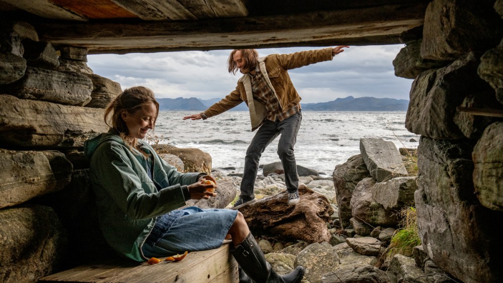 Erik Poppe Sets Cast for ‘Bad Moon Rising’ Picked up by REinvent Erik Poppe Sets Cast for ‘Bad Moon Rising’ Picked up by REinvent