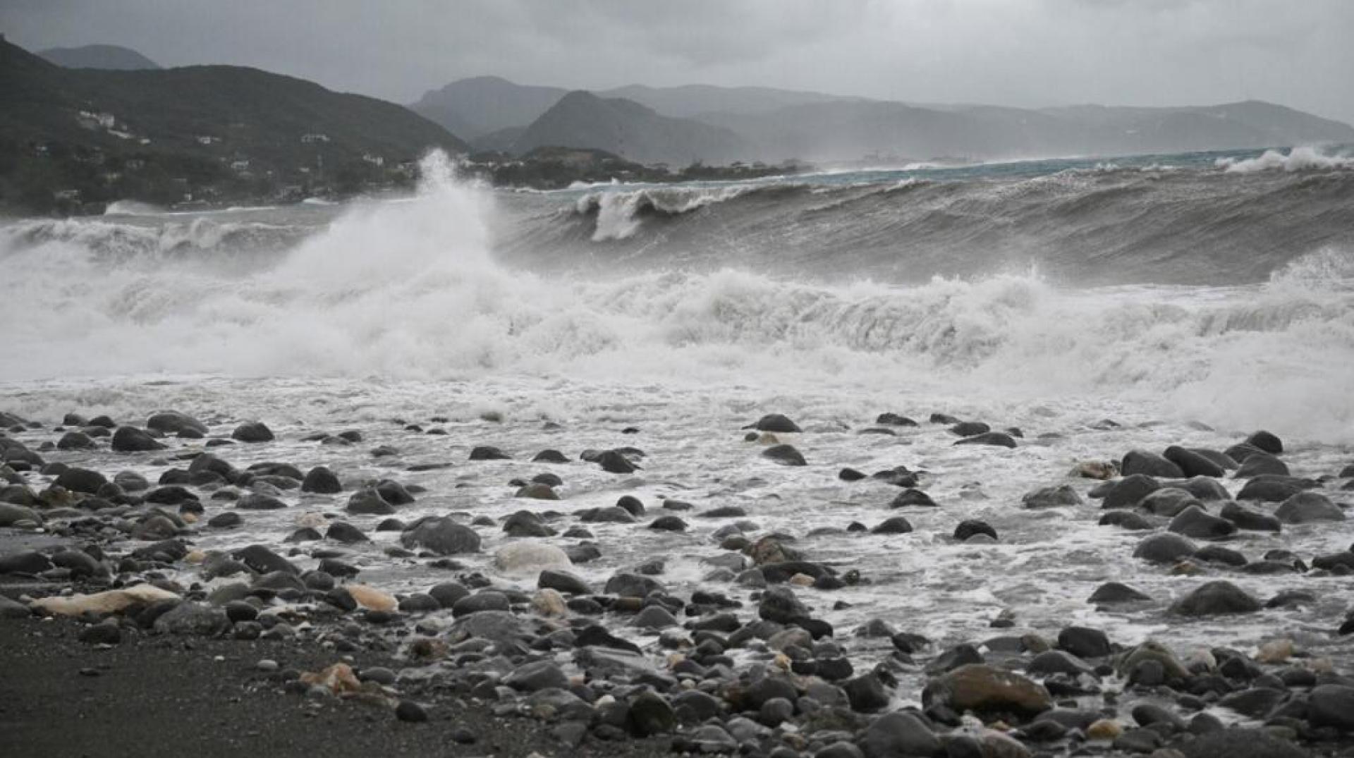 Hurricane Melissa threatens to unleash record destruction on Jamaica Hurricane Melissa threatens to unleash record destruction on Jamaica
