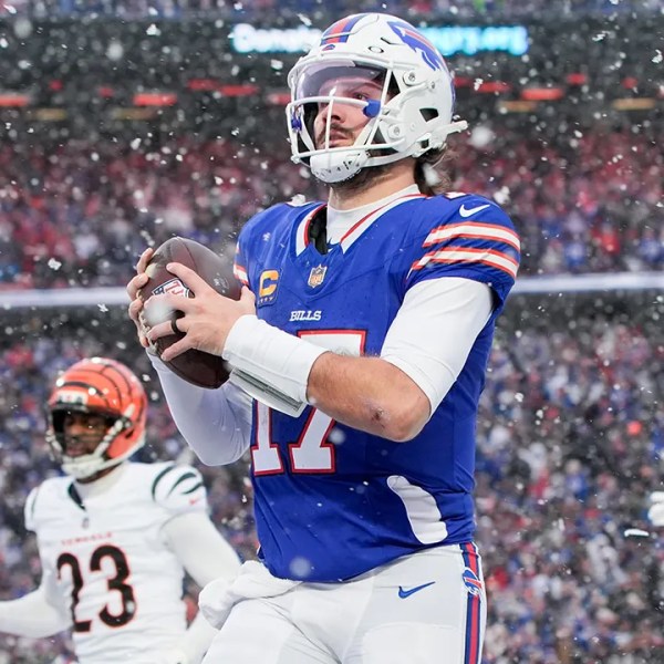 NFL news: Bills rally from 10 points down to beat Bengals in snowy thriller NFL news: Bills rally from 10 points down to beat Bengals in snowy thriller