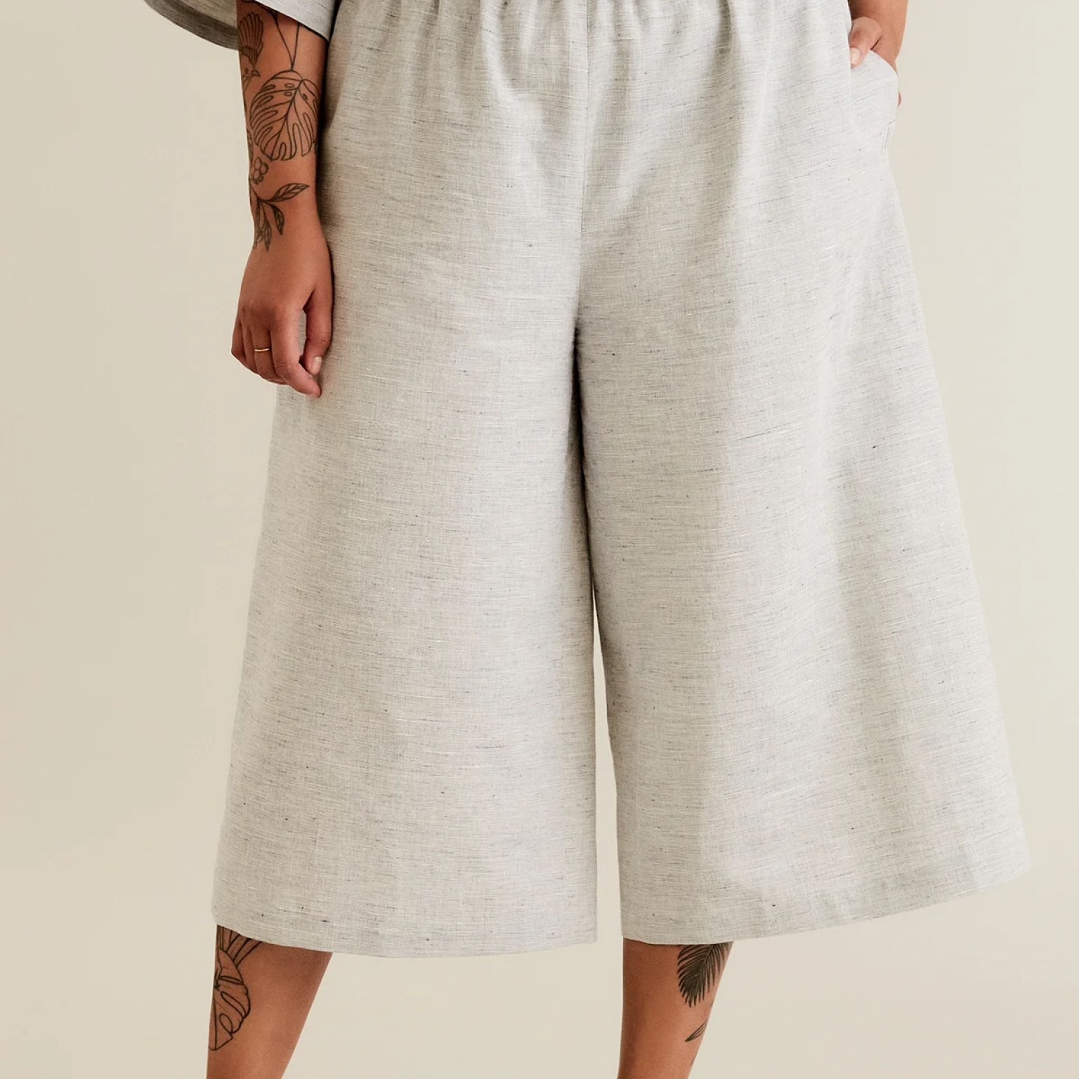 Ninni Elastic Waist Culottes Ninni Elastic Waist Culottes
