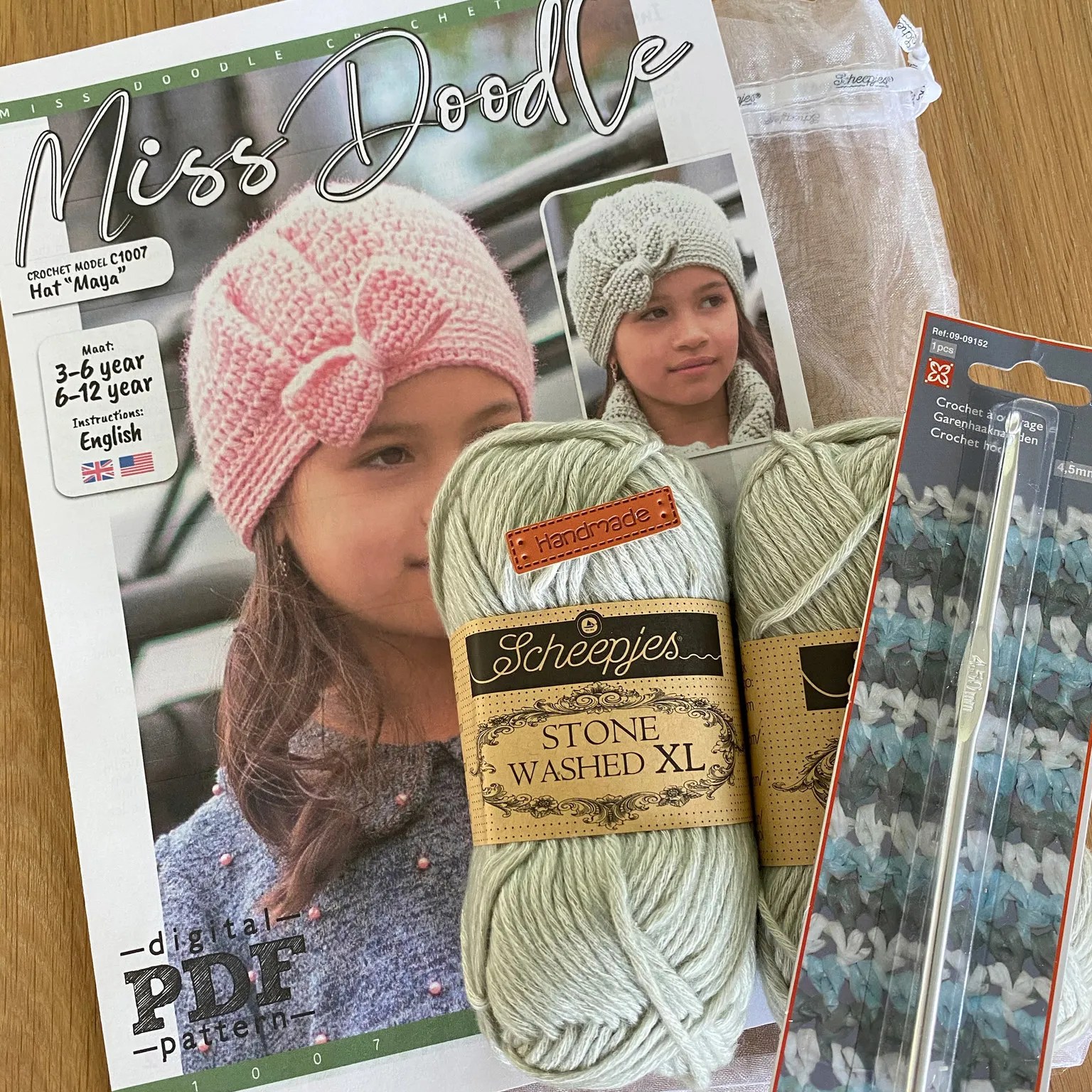 C1007 Hat Maya