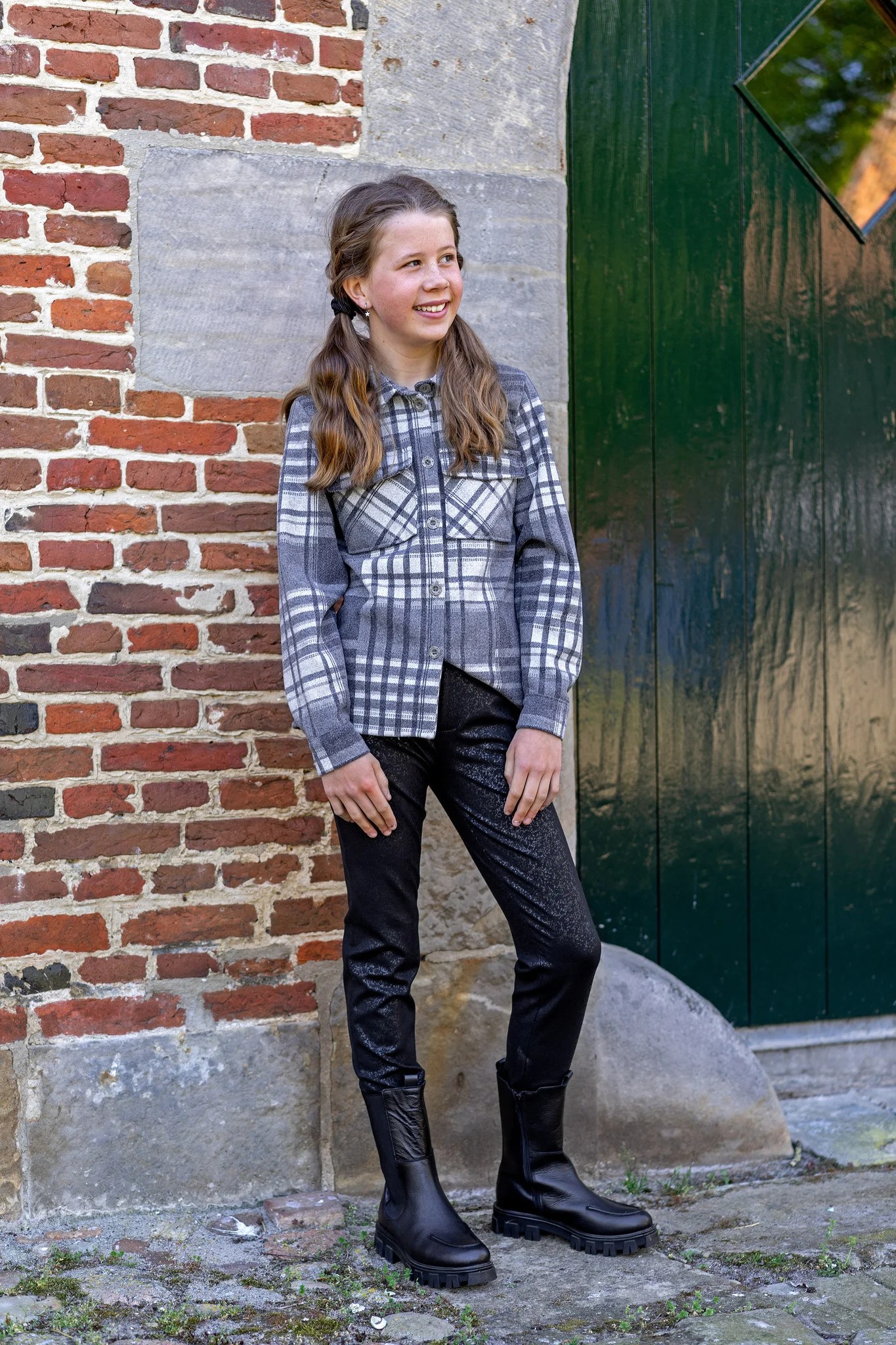 H1057 Blouse Amora H1057 Blouse Amora