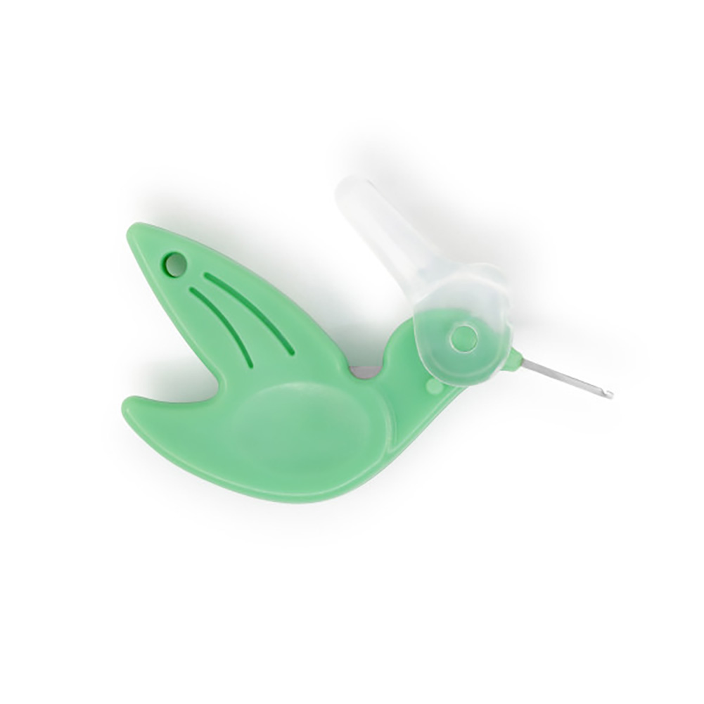 Dritz Hummingbird Needle Threader – Green Dritz Hummingbird Needle Threader – Green
