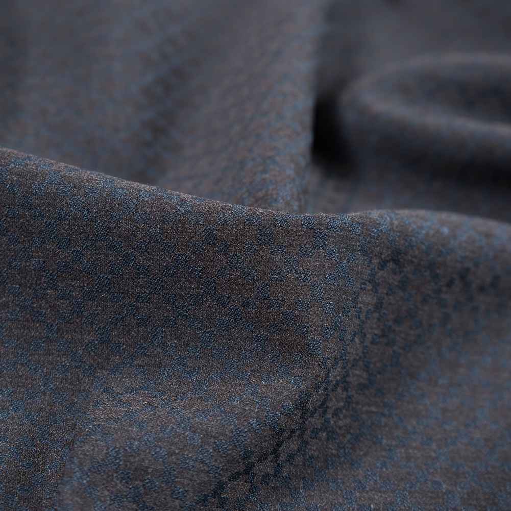 Blue and Brown Geometric Stretch Suiting Blue and Brown Geometric Stretch Suiting