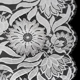 Raschel Lace Panel with Finished Edges – Ivory Bold Daisies and Leaves Raschel Lace Panel with Finished Edges – Ivory Bold Daisies and Leaves