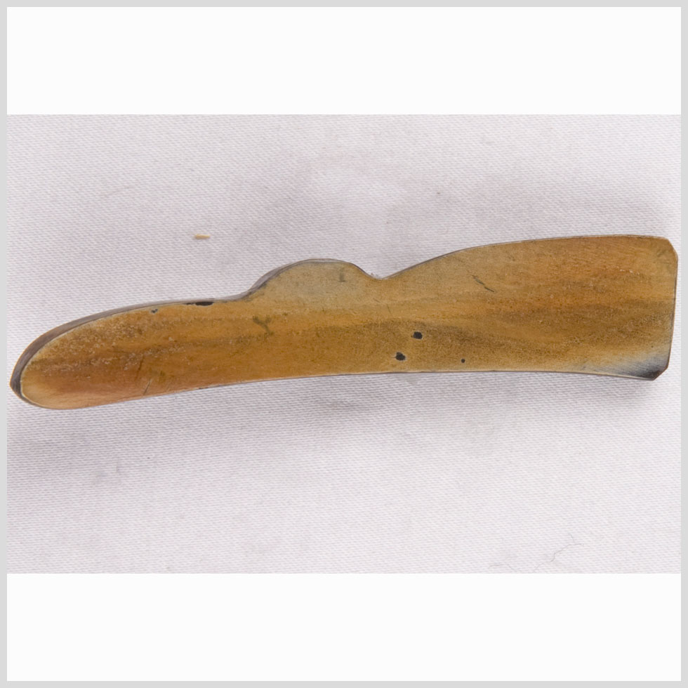 Light Brown Horn Toggle – 98L/63mm Light Brown Horn Toggle – 98L/63mm