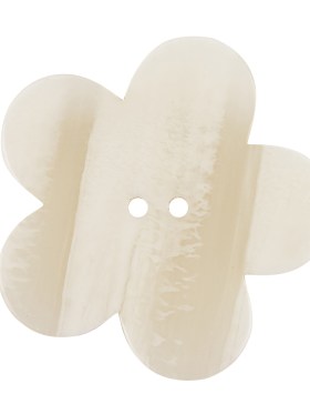 Cannoli Cream and Translucent Beige 2-Hole Flower Shaped Button – 58L/37mm Cannoli Cream and Translucent Beige 2-Hole Flower Shaped Button – 58L/37mm