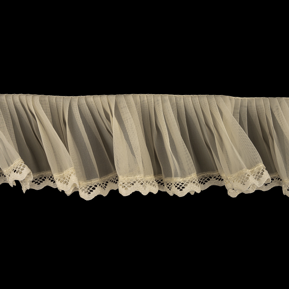 Birch and Papyrus Knife Pleated Organza and Scalloped Lace Trim – 2.75″ Birch and Papyrus Knife Pleated Organza and Scalloped Lace Trim – 2.75″