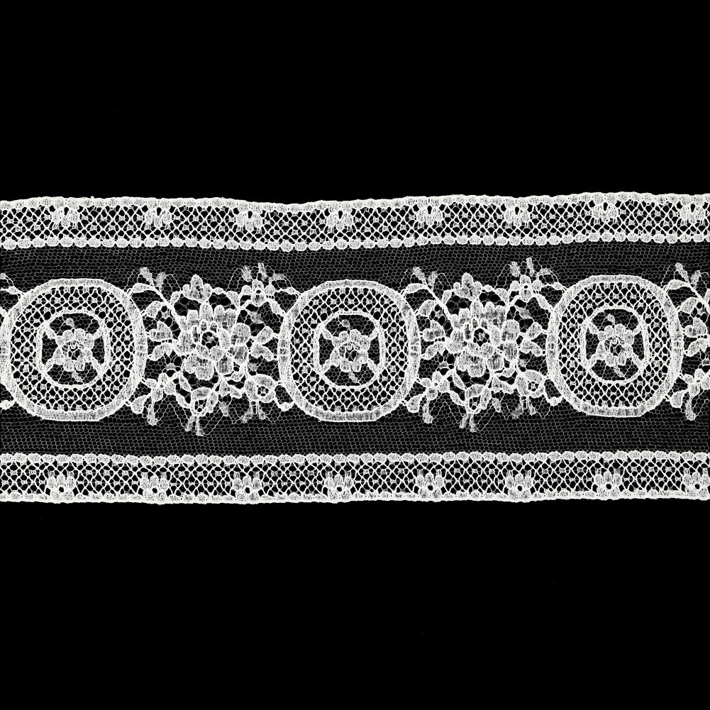 White Flowers and Medallions Re-embroidered Lace Trim – 3.375″ White Flowers and Medallions Re-embroidered Lace Trim – 3.375″
