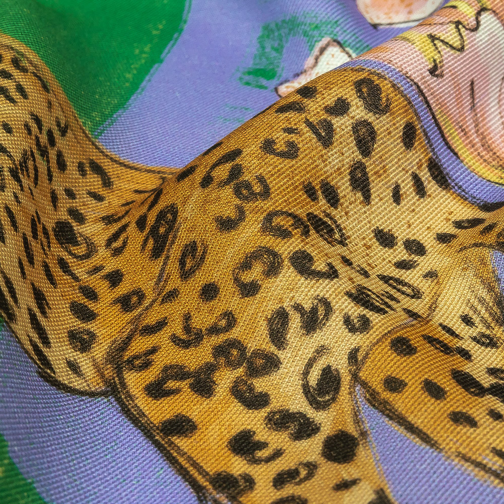 Viscose and Linen Twill Panel – Green Leopard and Floral Square – Mood Exclusive House Cat Viscose and Linen Twill Panel – Green Leopard and Floral Square – Mood Exclusive House Cat