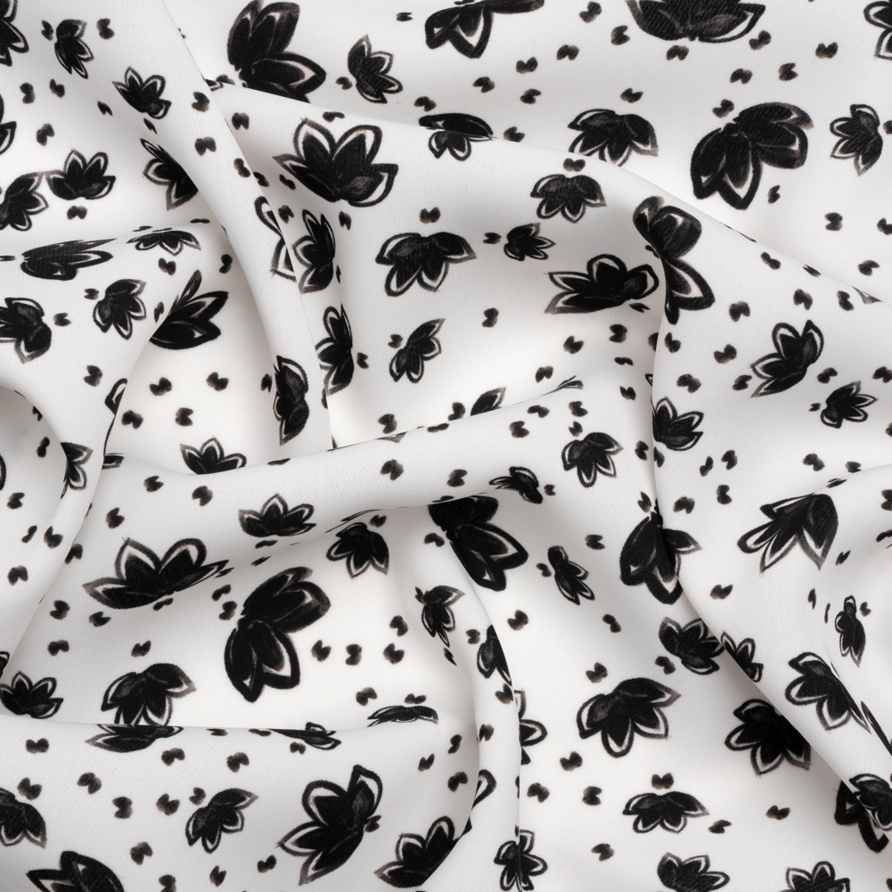 Mood Exclusive Small Lazy Lotus Polyester Crepe Mood Exclusive Small Lazy Lotus Polyester Crepe