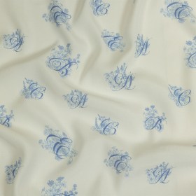 Sustainable Viscose Woven Print – White and Blue Floral Calligraphic Script – Mood Exclusive ABC Bouquet Sustainable Viscose Woven Print – White and Blue Floral Calligraphic Script – Mood Exclusive ABC Bouquet
