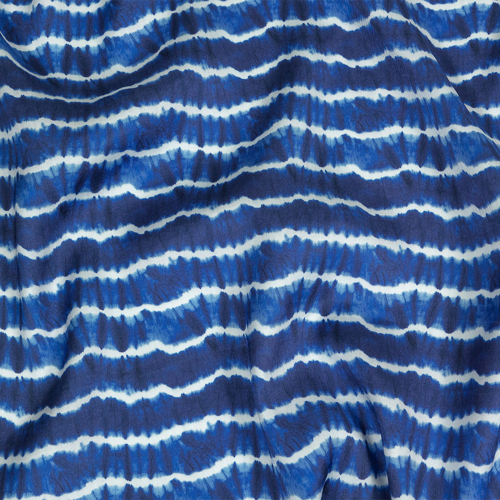 Viscose Twill Print – Blue and White Tie Dye – Mood Exclusive Making Waves Viscose Twill Print – Blue and White Tie Dye – Mood Exclusive Making Waves