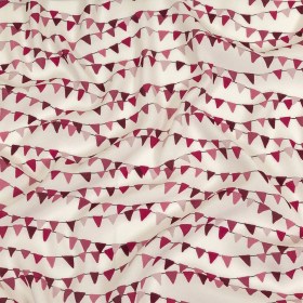 Sustainable Viscose Woven Print – White and Purple Triangle Strands – Mood Exclusive Pennant Party Sustainable Viscose Woven Print – White and Purple Triangle Strands – Mood Exclusive Pennant Party