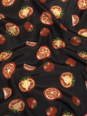 Sustainable Viscose Woven Print – Jet Set Black and Red Tomatoes – Mood Exclusive Homegrown Haute Couture Sustainable Viscose Woven Print – Jet Set Black and Red Tomatoes – Mood Exclusive Homegrown Haute Couture