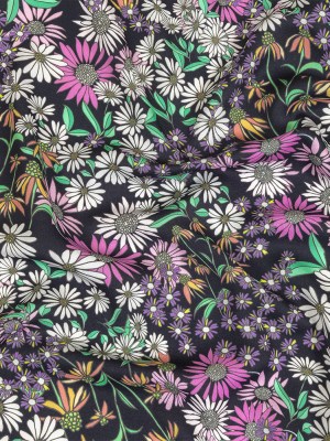 Fluid Polyester Twill Print – Green, Pink and Purple Floral – Mood Exclusive Daisy Destination Fluid Polyester Twill Print – Green, Pink and Purple Floral – Mood Exclusive Daisy Destination