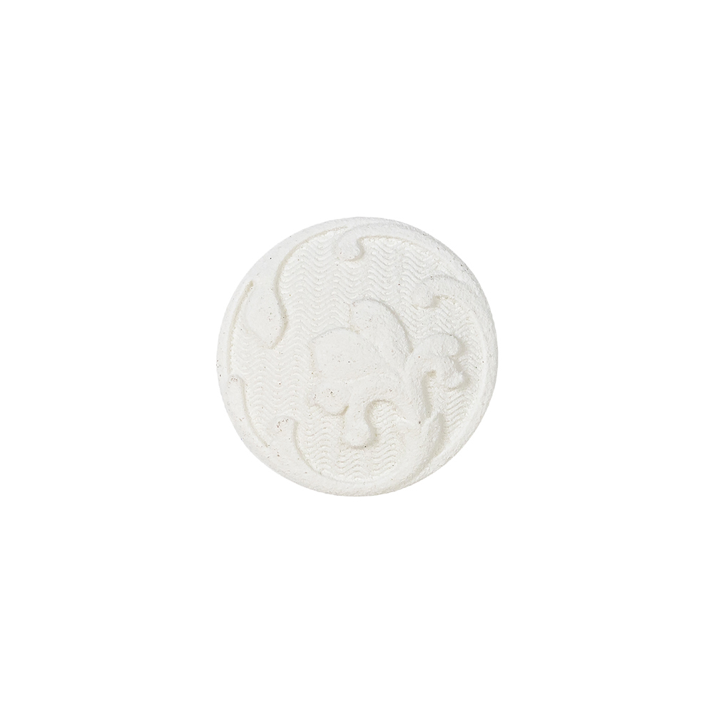 White Floral Embossed Shank Back Plastic Button – 24L/15mm White Floral Embossed Shank Back Plastic Button – 24L/15mm