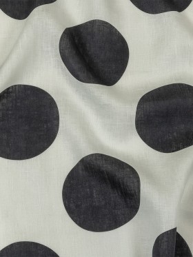 Medium Weight Linen Woven Print – Black and White Oversized Polka Dots Medium Weight Linen Woven Print – Black and White Oversized Polka Dots