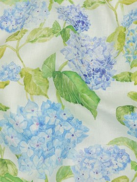 Blue, Green and White Hydrangeas Medium Weight Linen Woven Blue, Green and White Hydrangeas Medium Weight Linen Woven