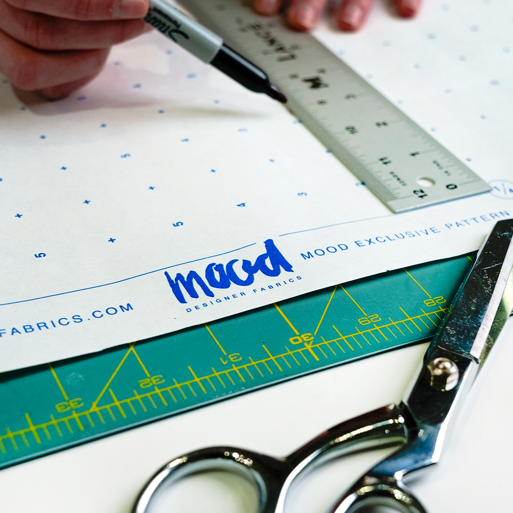 Mood Exclusive Dotted Pattern Paper – 3 Yard Bundle Mood Exclusive Dotted Pattern Paper – 3 Yard Bundle