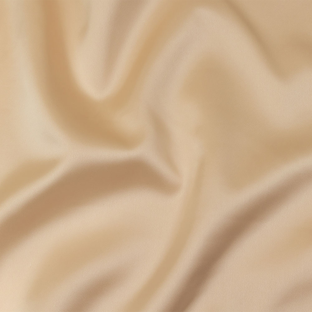 Carolina Herrera Italian Cream Peach Polyester Duchesse Satin