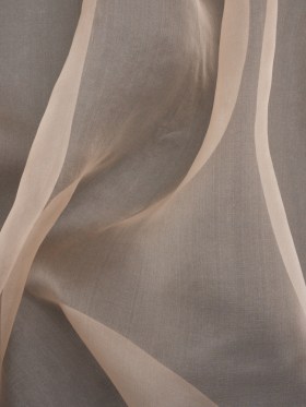 Lightweight Silk Organza – Peach – Famous Australian Designer Deadstock Lightweight Silk Organza – Peach – Famous Australian Designer Deadstock