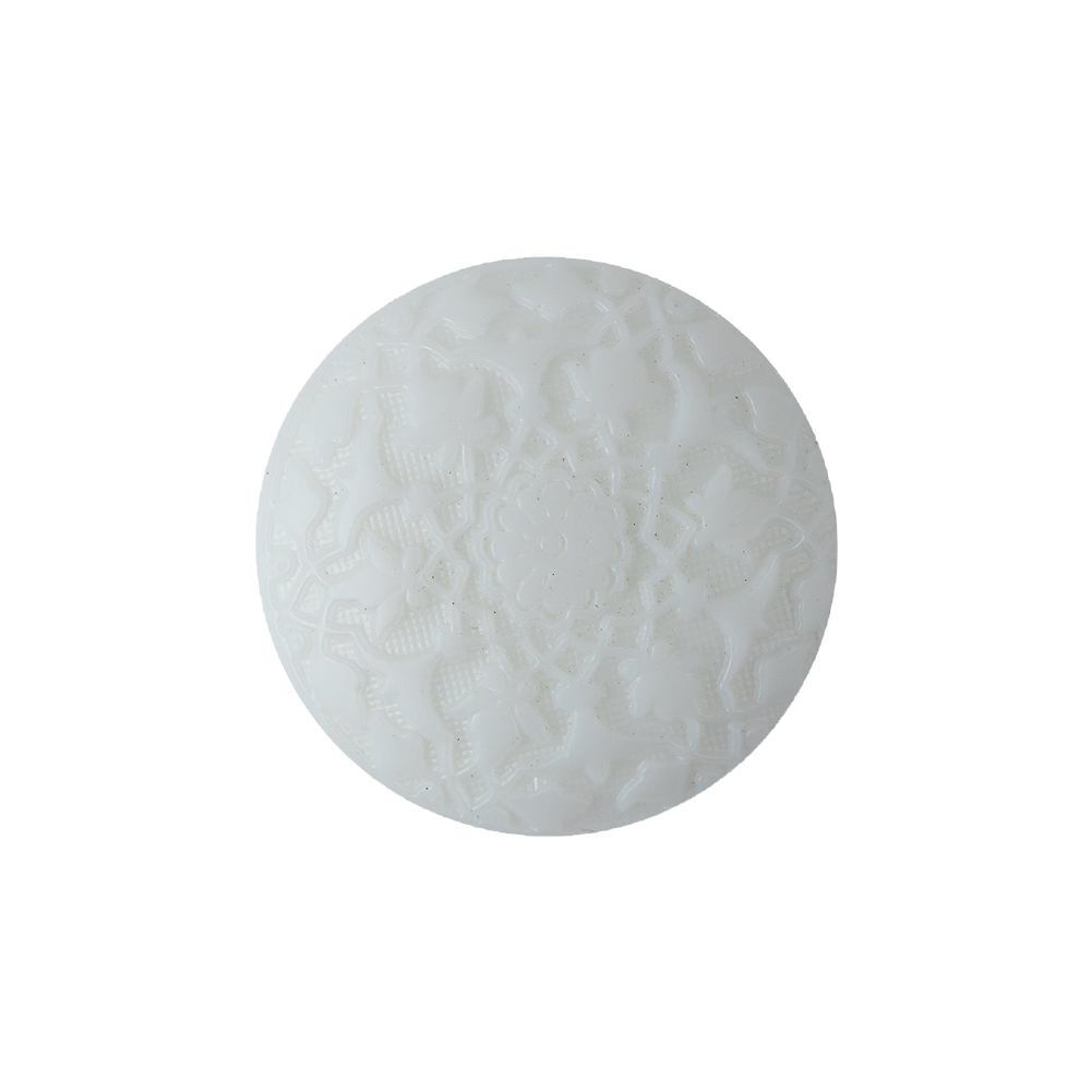 White Floral Embossed Shank Back Plastic Button – 36L/23mm White Floral Embossed Shank Back Plastic Button – 36L/23mm
