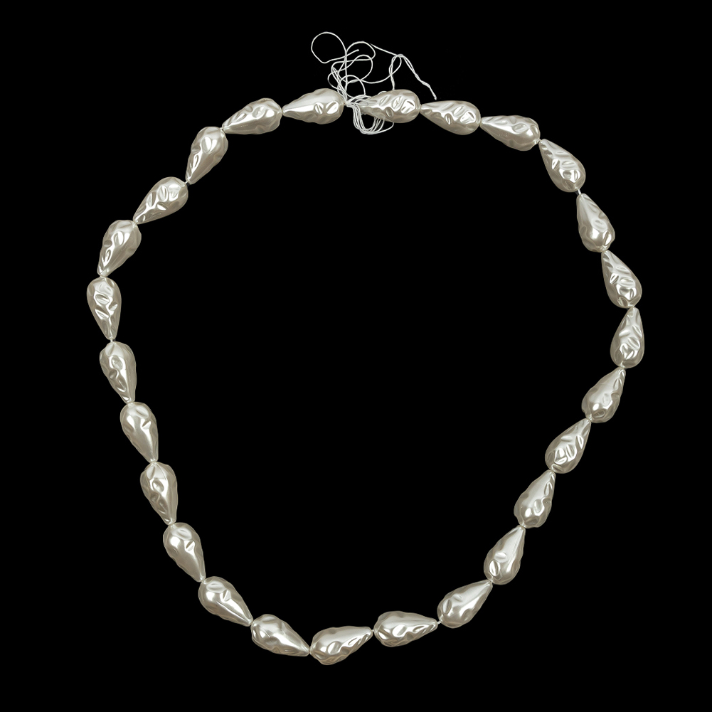 Vintage Faux Pearl Teardrop Beads Strand – 1.125″ x 0.625″ Vintage Faux Pearl Teardrop Beads Strand – 1.125″ x 0.625″