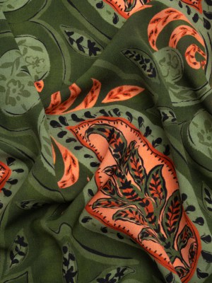 Mood Exclusive Green Bountiful Blooms Lightweight Polyester Crepe Mood Exclusive Green Bountiful Blooms Lightweight Polyester Crepe