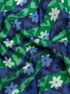 Crinkled Cotton Gauzy Woven Print – Green and Blue Flowers and Swirls on Checks – Mood Exclusive Gardener’s Game Crinkled Cotton Gauzy Woven Print – Green and Blue Flowers and Swirls on Checks – Mood Exclusive Gardener’s Game