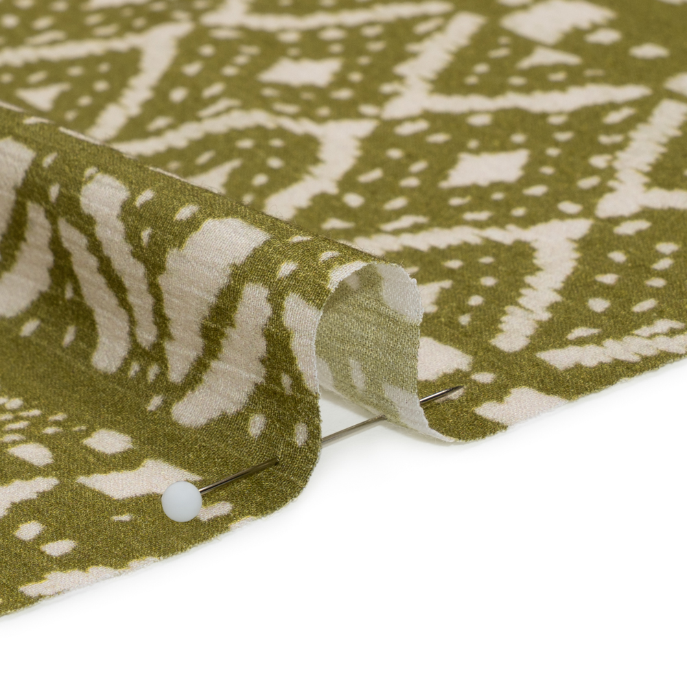 Mood Exclusive Green Sumatra Summit Crinkled Gauzy Viscose Crepe Mood Exclusive Green Sumatra Summit Crinkled Gauzy Viscose Crepe