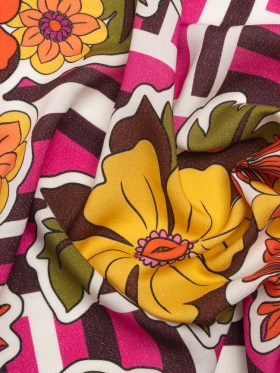 Metallic Viscose Woven Print – Pink Stripes and Florals – Mood Exclusive Countess Clarissa Metallic Viscose Woven Print – Pink Stripes and Florals – Mood Exclusive Countess Clarissa