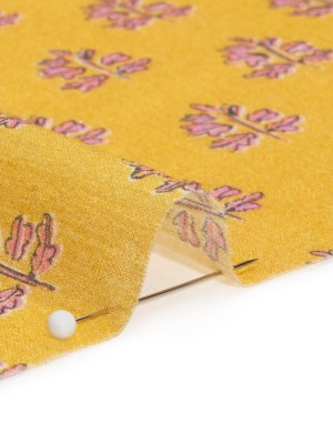 Crinkled Cotton Gauzy Woven Print – Yellow and Pink Leaves – Mood Exclusive Fields of Gold Crinkled Cotton Gauzy Woven Print – Yellow and Pink Leaves – Mood Exclusive Fields of Gold