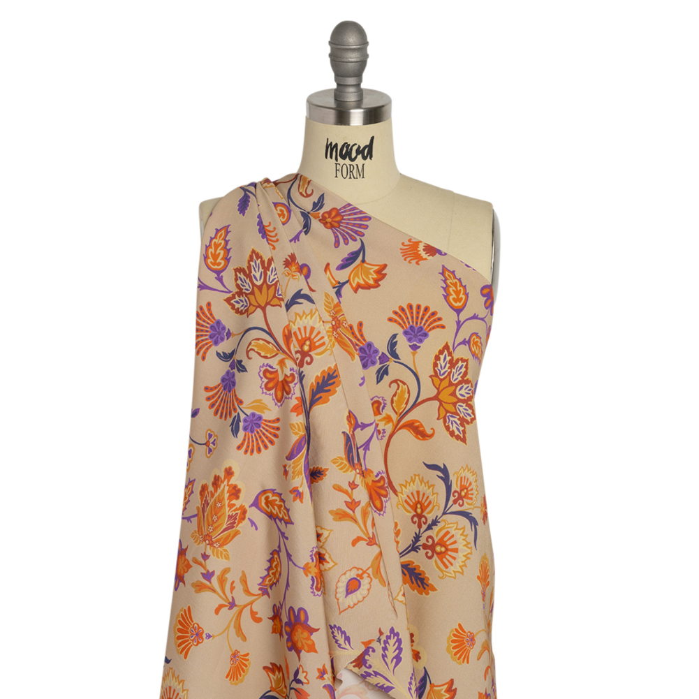 Mood Exclusive Beige Nutmeg Meadow Sustainable Viscose and Polyester Twill Mood Exclusive Beige Nutmeg Meadow Sustainable Viscose and Polyester Twill