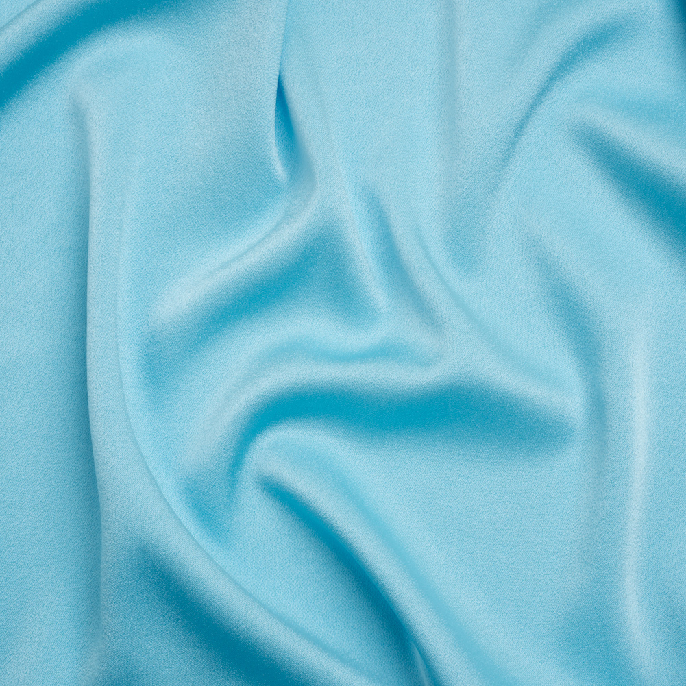 Alex Perry Soft Blue Crepe Back Satin Alex Perry Soft Blue Crepe Back Satin