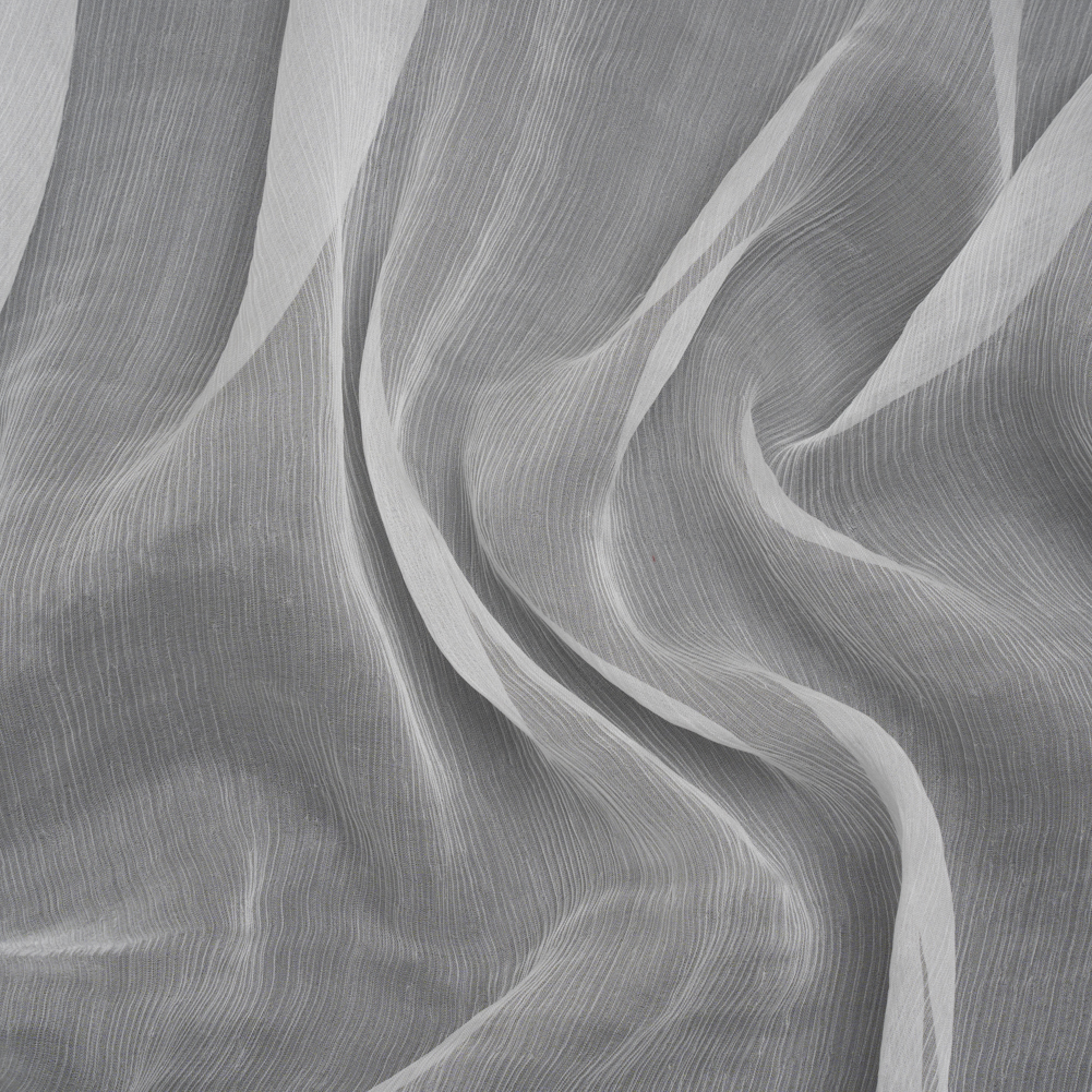 Famous Australian Designer White Crinkled Silk Chiffon Famous Australian Designer White Crinkled Silk Chiffon