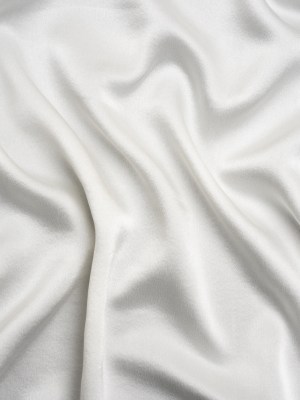 Washed Silk Charmeuse 19mm – Off-White Washed Silk Charmeuse 19mm – Off-White