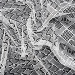 Chantilly Lace – White Diamonds Chantilly Lace – White Diamonds